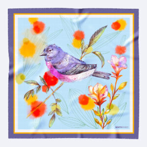 Pañuelo de seda con ilustración de pajaro y flores en tonos morados y azules